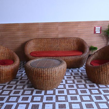 Hotel Ayodhya Paying Guest Bagian luar foto