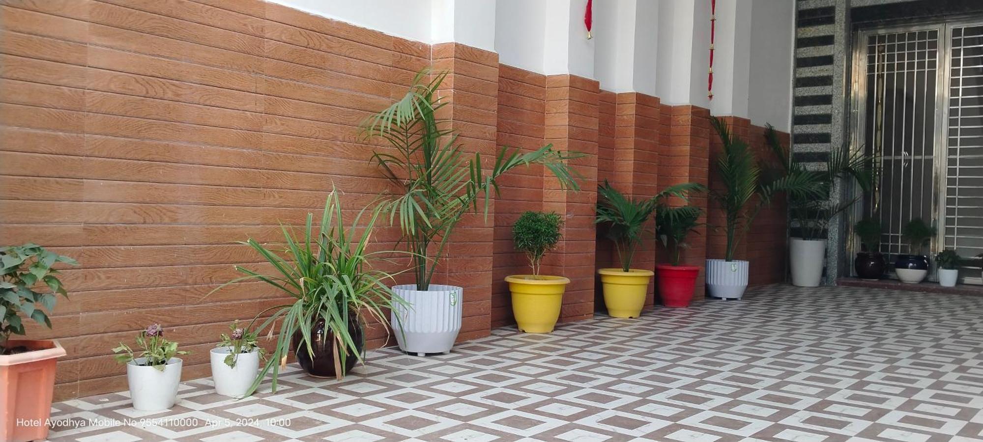 Hotel Ayodhya Paying Guest Bagian luar foto