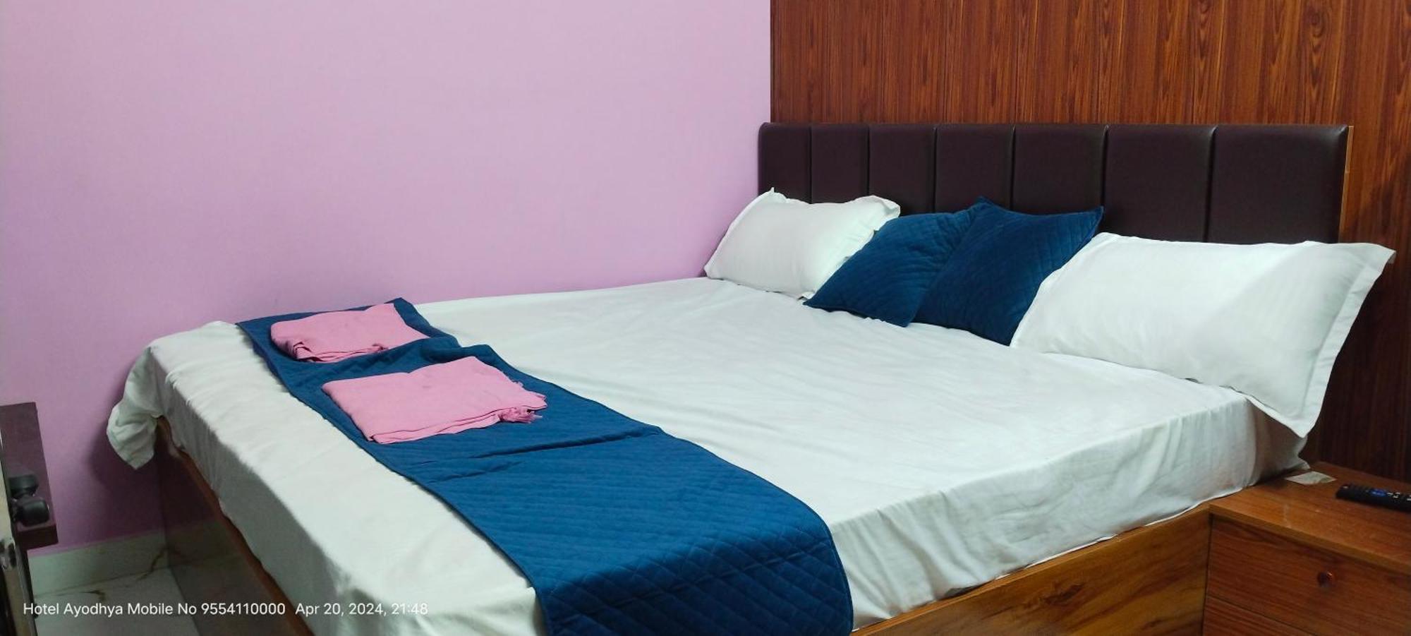 Hotel Ayodhya Paying Guest Bagian luar foto